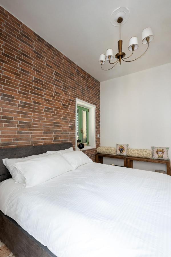 Bed and Breakfast A Calata Noto Esterno foto